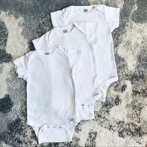 3 Gerber white 6-9 month short sleeve onsies